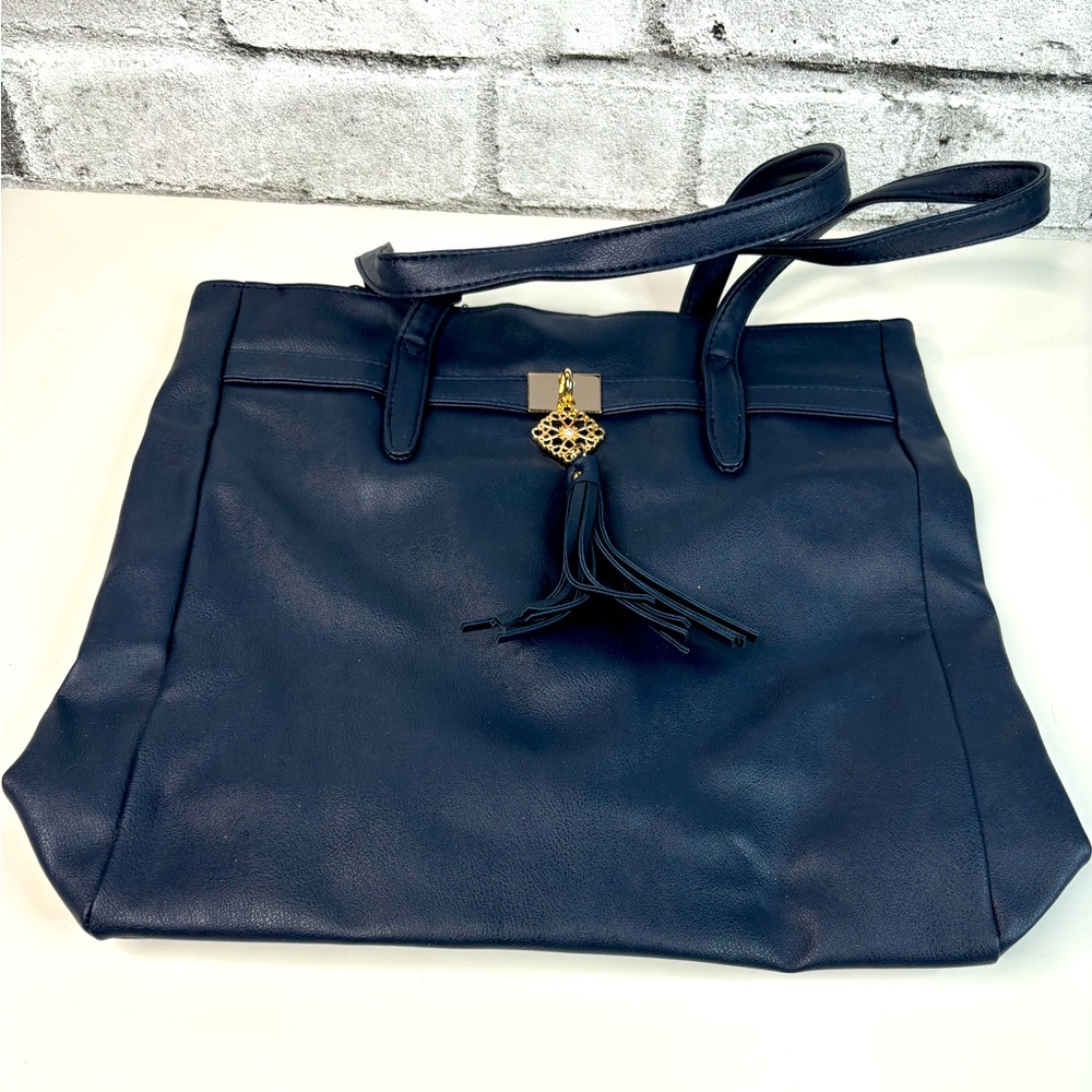Navy Blue Brand New Beautiful Detailed Purse